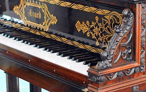 Erard Grand serial number 13317 purchased in 1834 by Franz Liszt and given to the Princess Belgiojoso as a present. 
